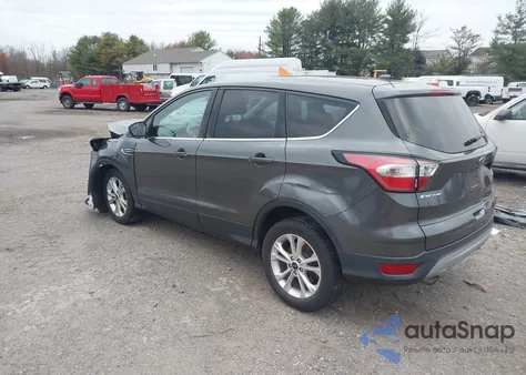 2017 Ford Escape Se from USA, damaged, VIN 1FMCU9GD3HUC92001